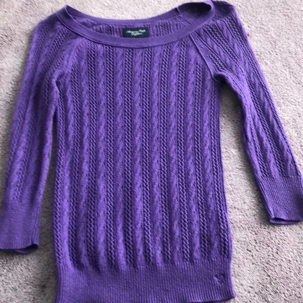 American Eagle purple long sleeve sweater